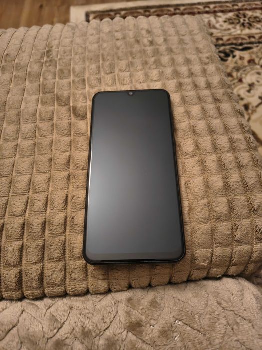 Smartfon Samsung Galaxy A50