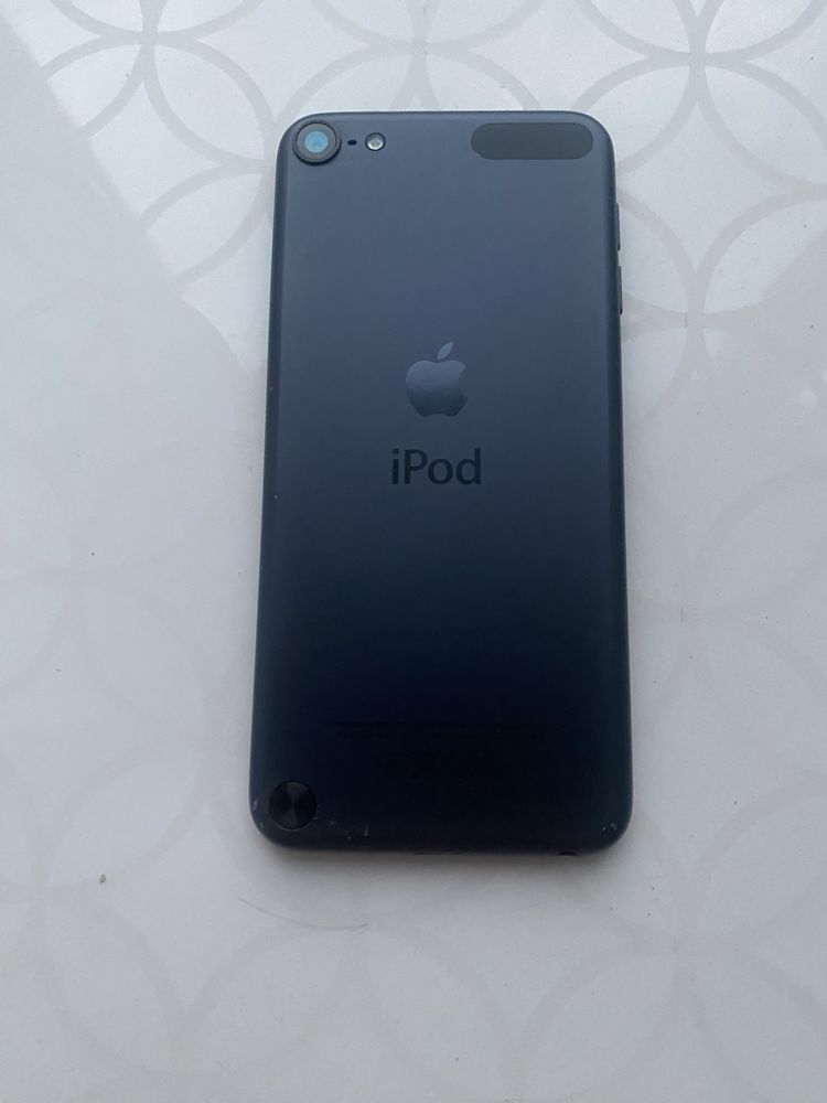 Продаю Ipod touch 5 32gb