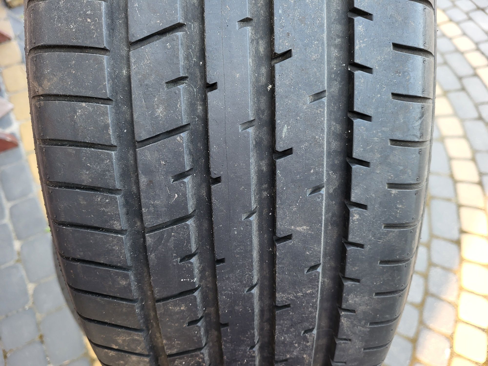 Opony letnie  225/55/19 komplet 2023 rok