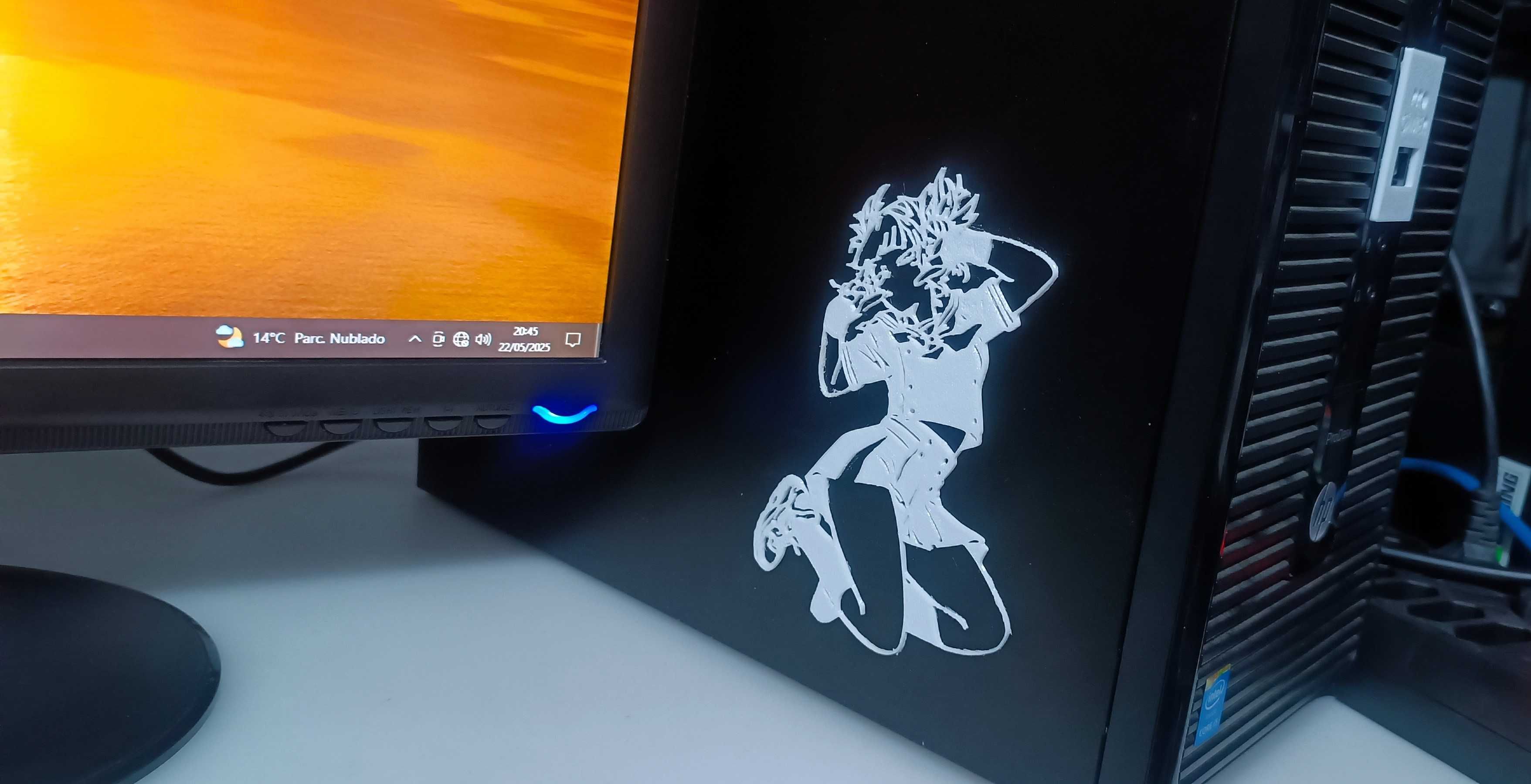 PC Windows i5 Quad-Core/ RX 550 4GB/ SSD/ 16GB RAM + Monitor LG
