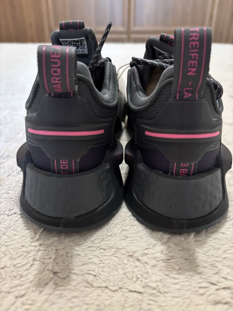 Adidas nmd_v3j originals кроссовки оригинал 36