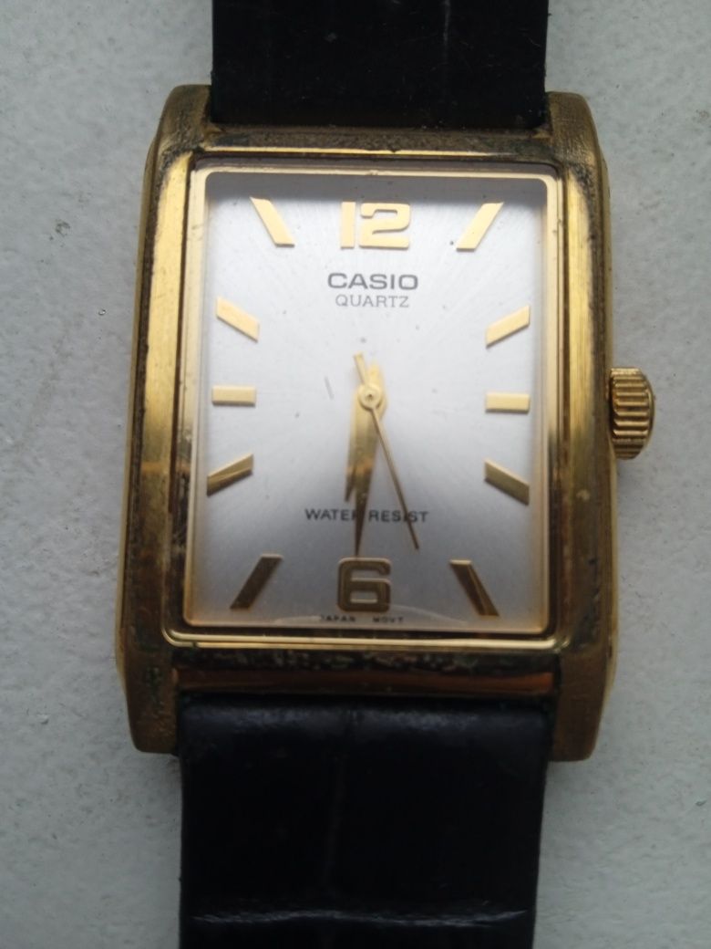 Часы casio как на фото,без торга