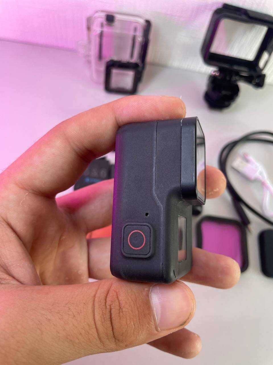 Екшн камера GoPro HERO7 Black з комплектом