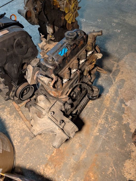 Vários motores para mini clássicos 850, 1000, 1100, 1275cc