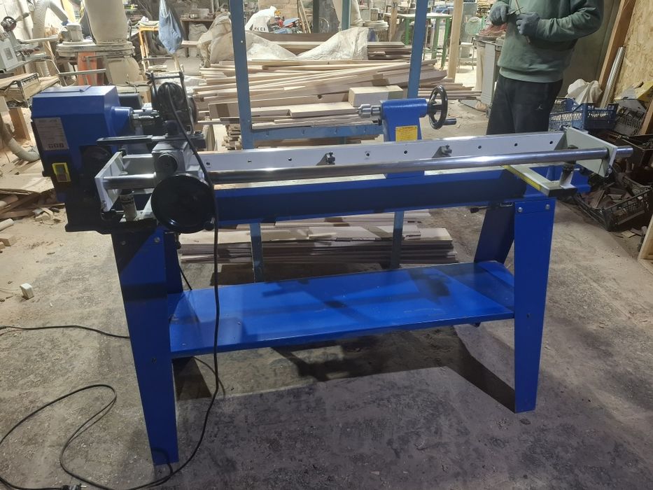 Токарный станок (верстат) по дереву с копиром