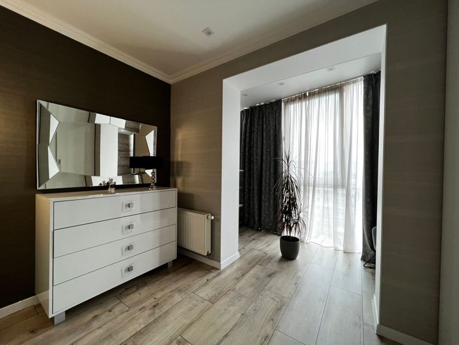 2 кім.кв. ЖК Сімейний Люкс на Митниці