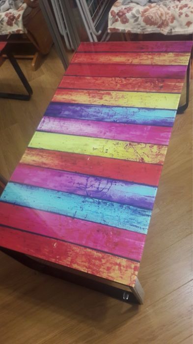 Стол журнальный