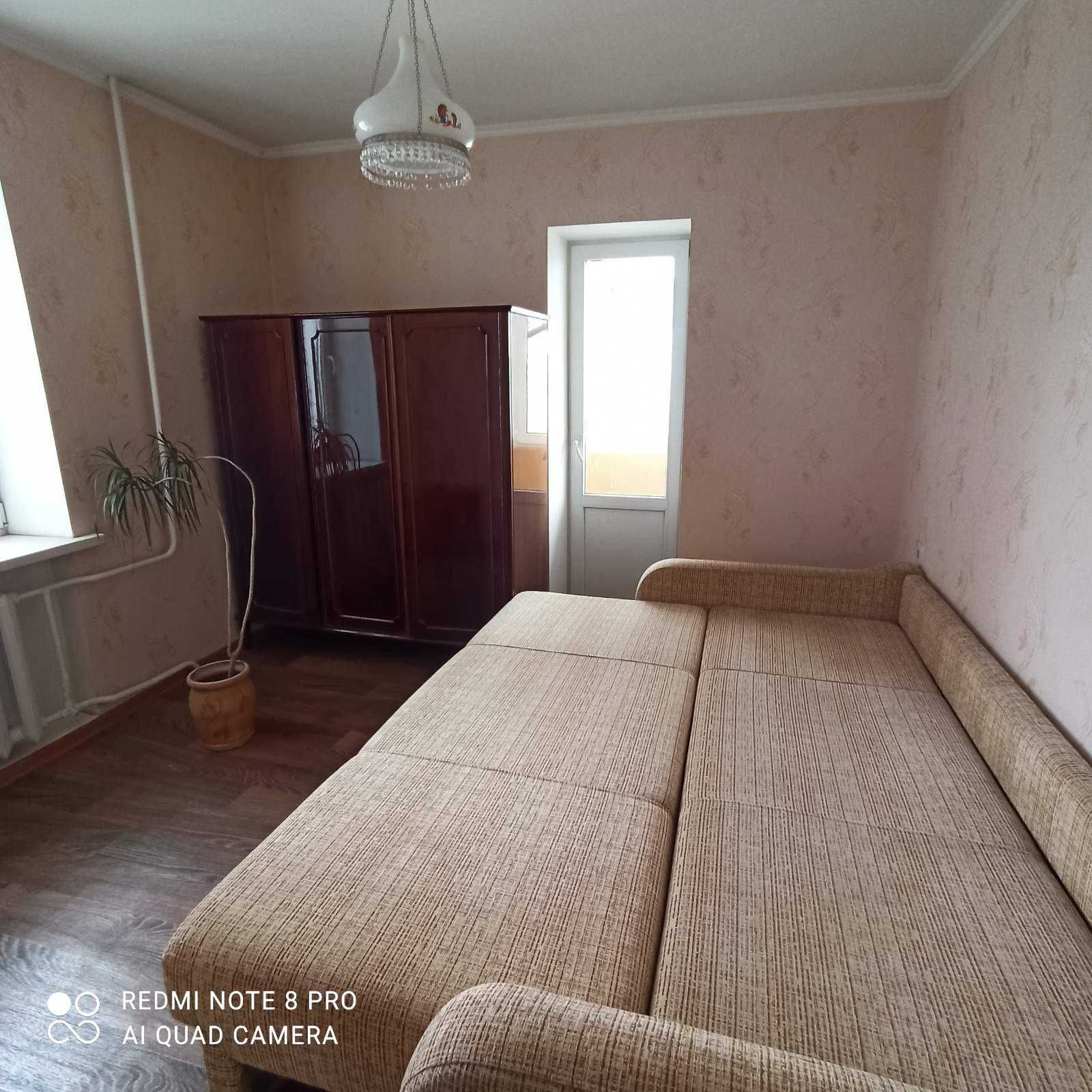 Продам 3-ю  квартиру Осипенковский р-н