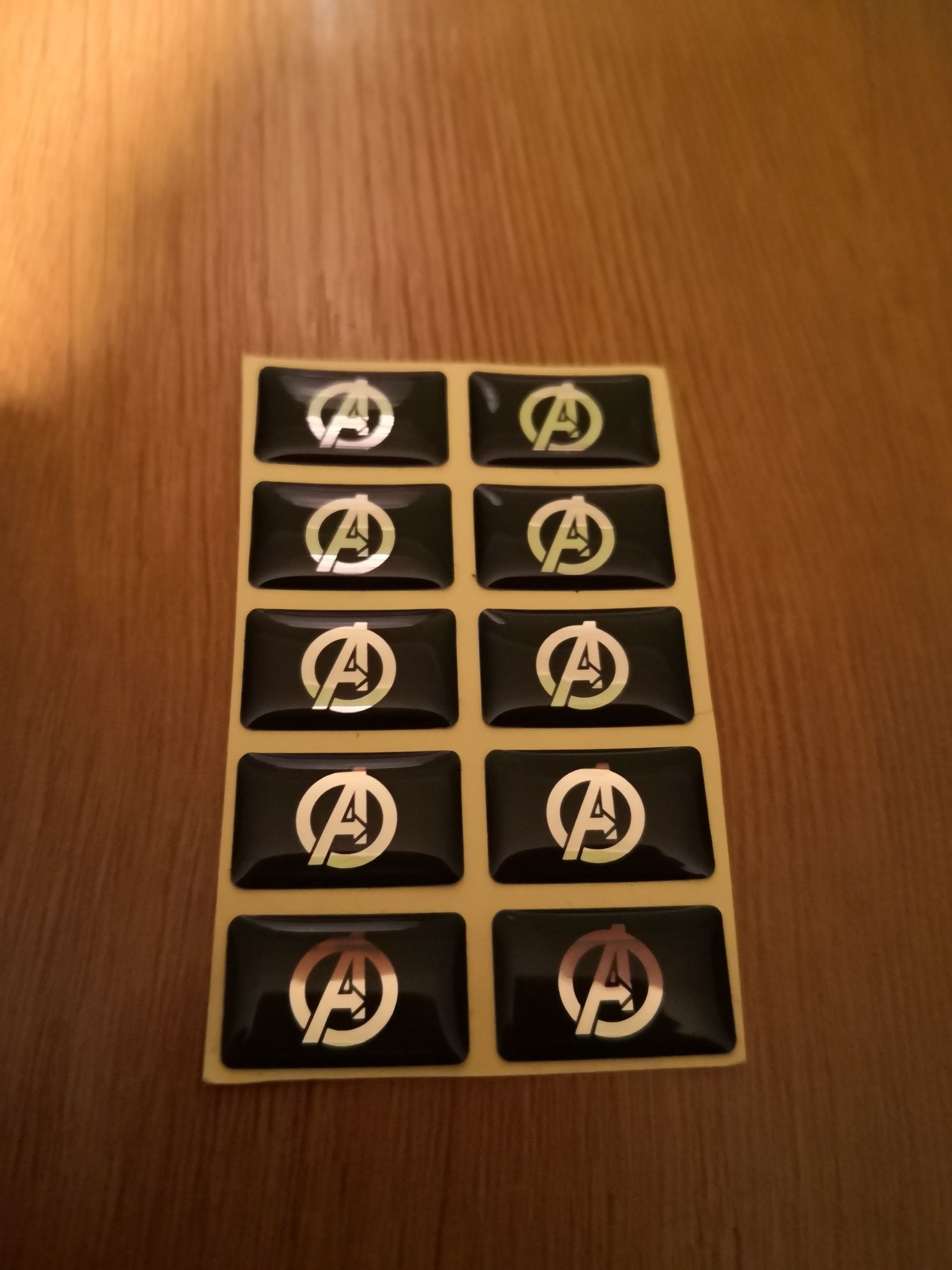 Hit naklejka 3D Avengers, Marvel na auto, meble, drzwi, logo, znaczek!