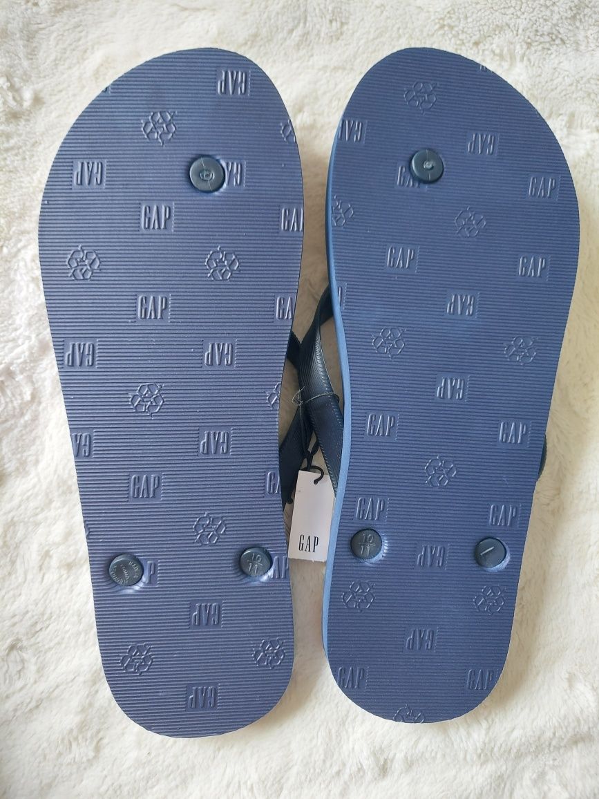 Klapki japonki GAP w arbuzy 44-45 dł. wkładki 29cm

Rozmiar: E