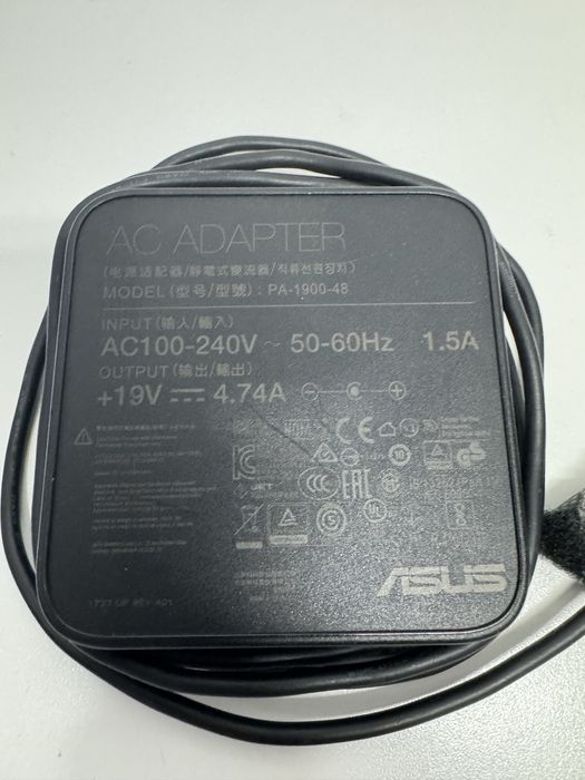 Portátil ASUS K555Q