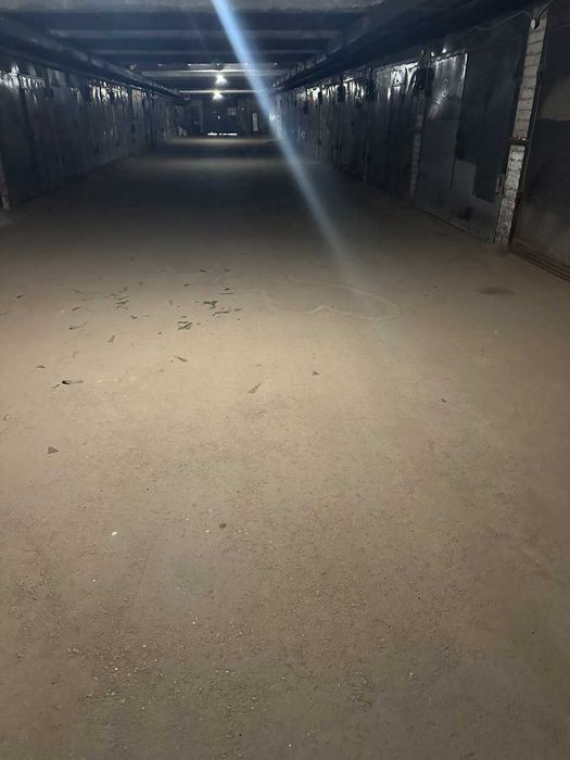 Продам Гаражний бокс по вул. Танкопія, приватна власність