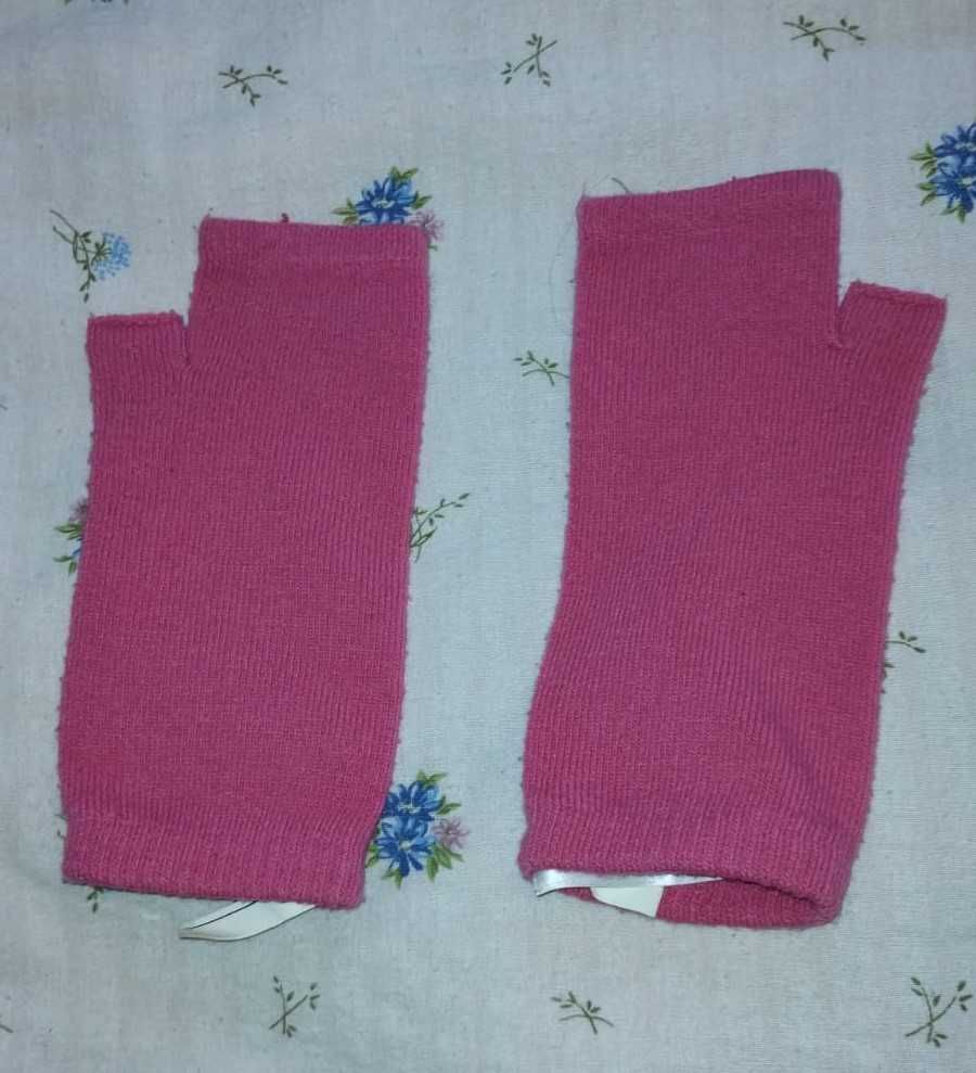 różowe rękawiczki bez palców, H&M rozm EUR 152-170