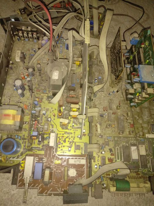 Sprzedam elektronike do tv. Philips