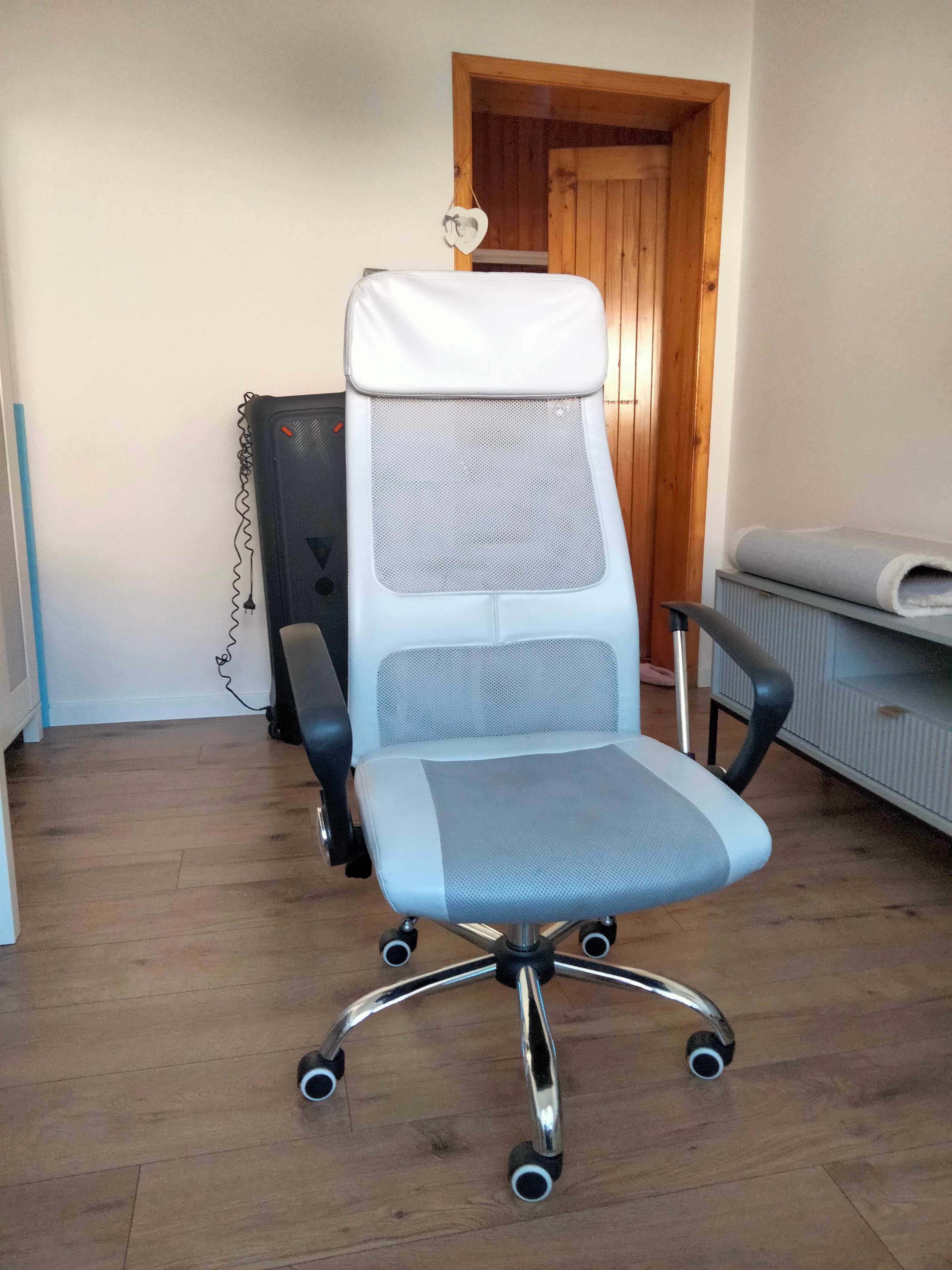 Krzesło biurowe szare obrotowe