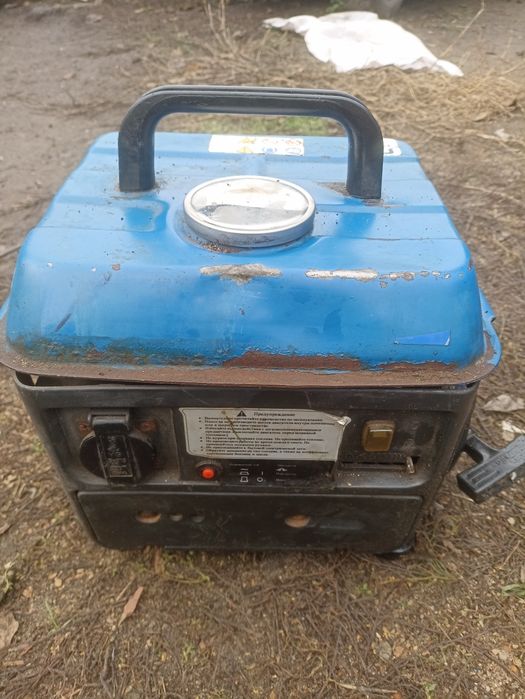 Продам генератор бензиновий.