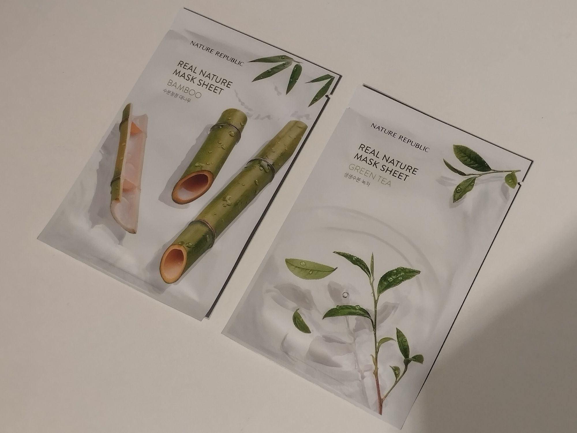 Koreańskie maseczki do twarzy 7x zestaw Farm Stav  Nature Republic
