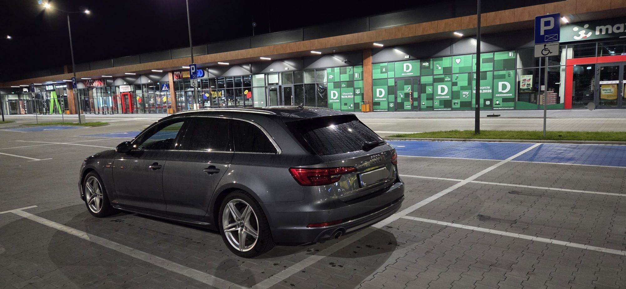 Audi a4b9 Nowy Model Matrix Virtual s-line