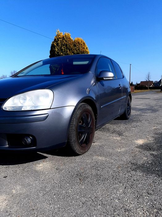 Volkswagen Golf 5 2007 1,4 MPI  Benzyna + gaz,5 lat jeden właśc
