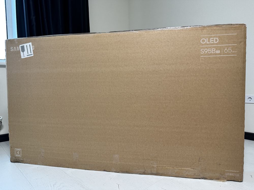 Телевізор Samsung QE65S95B OLED