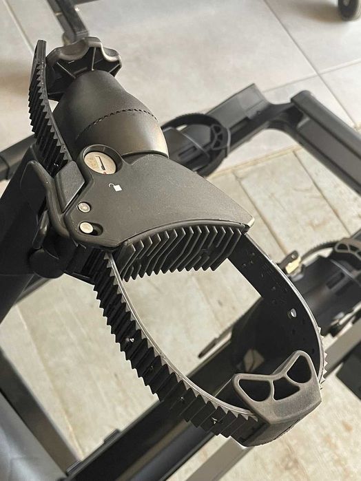 Thule Epos /  PROuser Led 3 bagażnik na 3 rowery składany !