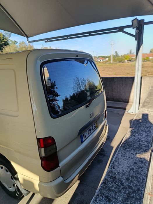 Toyota hiace 2.4