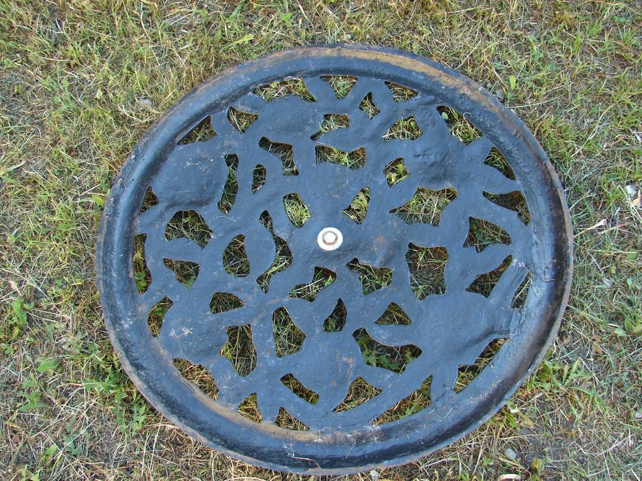 Podstawa ażurowa żeliwna do stołu parasola itp 75cm