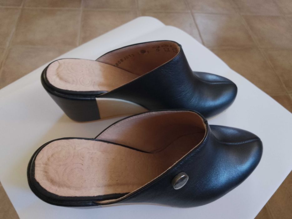 Ryłko klapki na koturnie 36 skóra naturalna NOWE