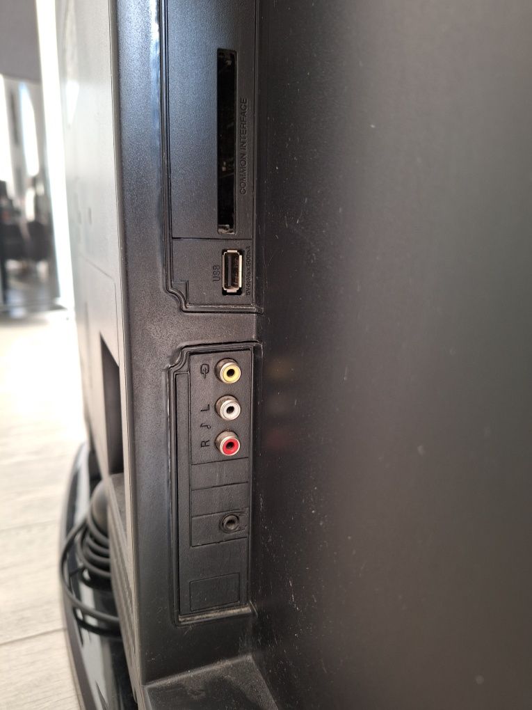 Telewizor Finlux 32 cale z dekoderem