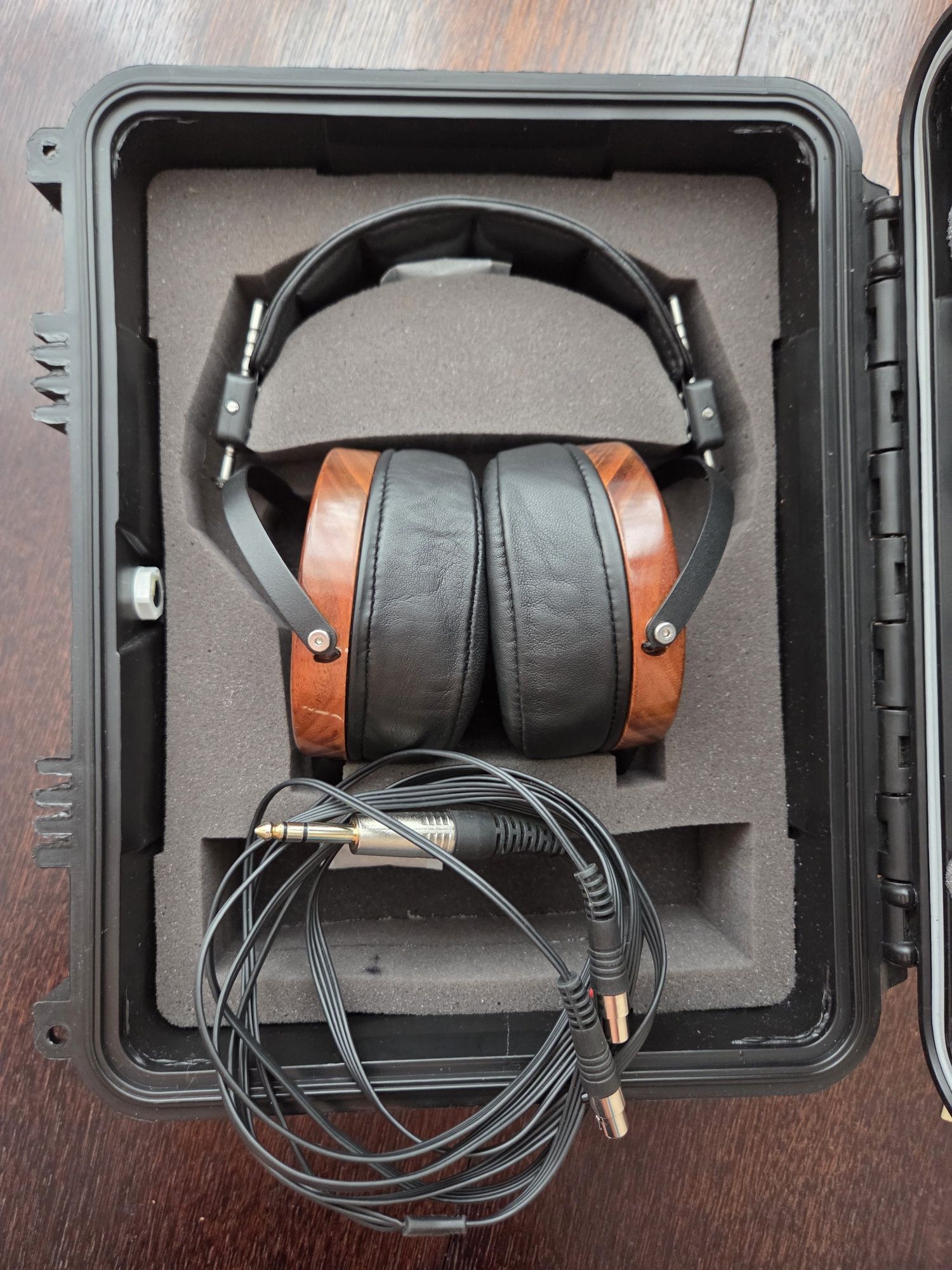 Audeze LCD-2F Rosewood