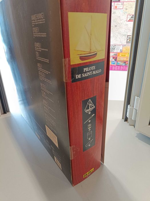 Stary Drewniany Statek do Samodzielnego Złożenia - "Made in France"