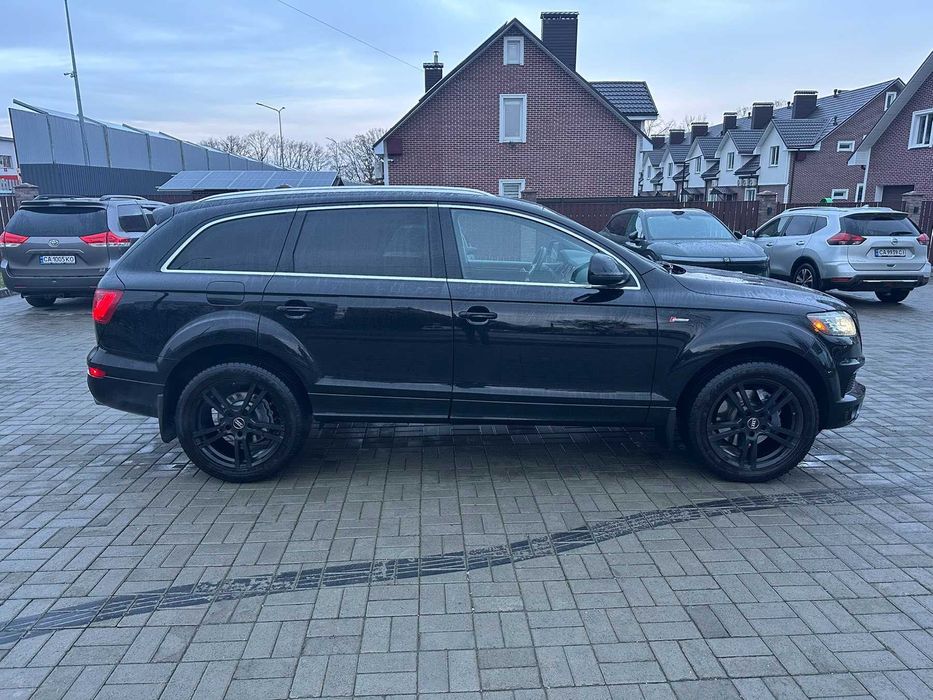 Audi Q7 Quattro  S-line Supercharged 2015 року 3.0 TFSI  (333к.с.)