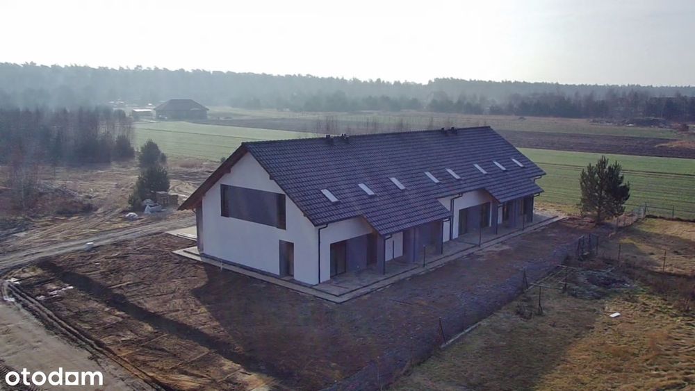 Dom z pompą ciepła.