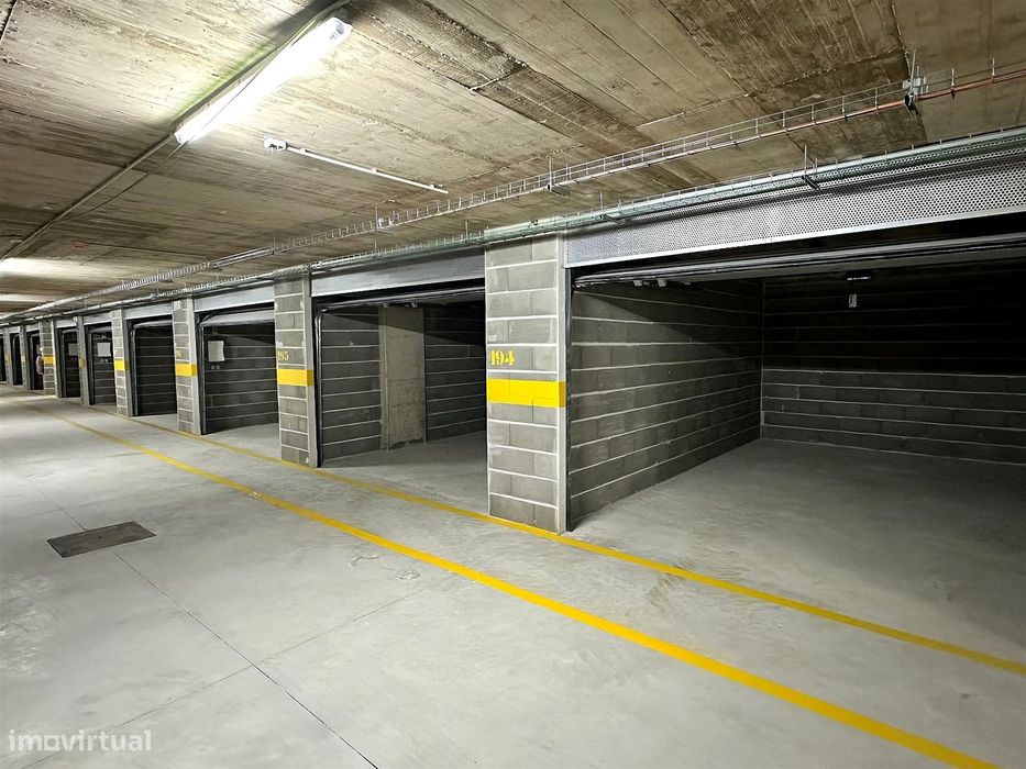 Garagens Box Privadas na Zona Ribeirinha de Portimão