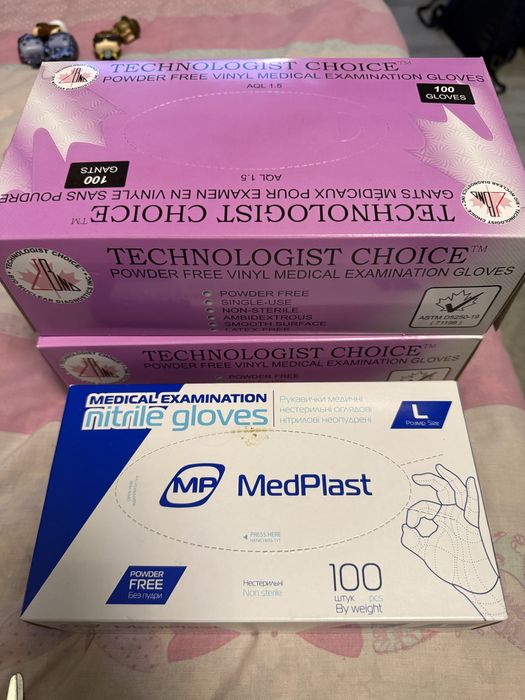 Медицинские перчатки