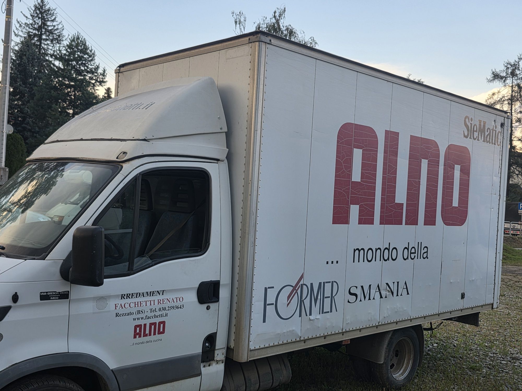 Kontener 4.40 M/Magazyn Kurnik garaż  iveco daily