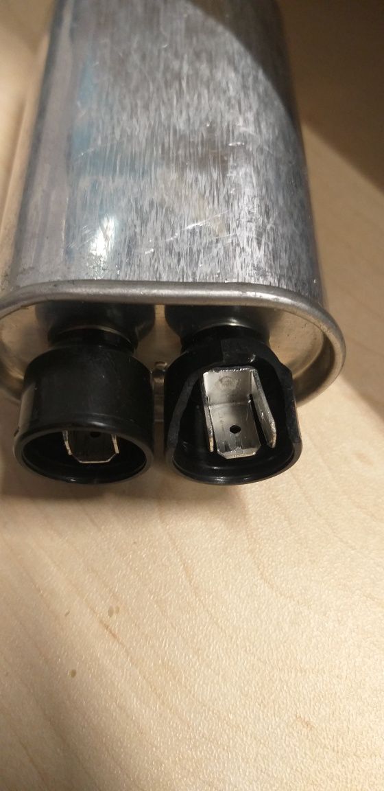 Kondensator do kuchenki mikrofalowej