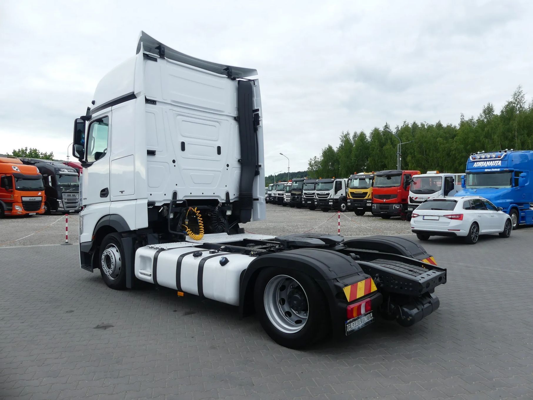 Mercedes-Benz ACTROS 1845 / EURO 6 / LOW DECK / GIGA SPACE / AUTOMAT /