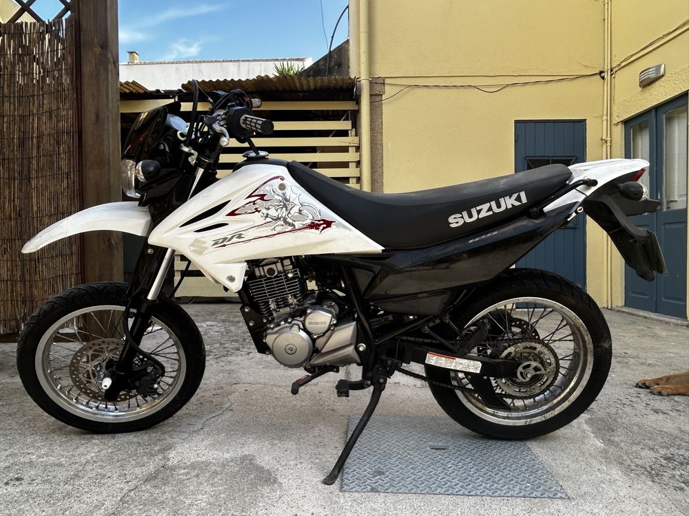 Suzuki supermotard 125cc