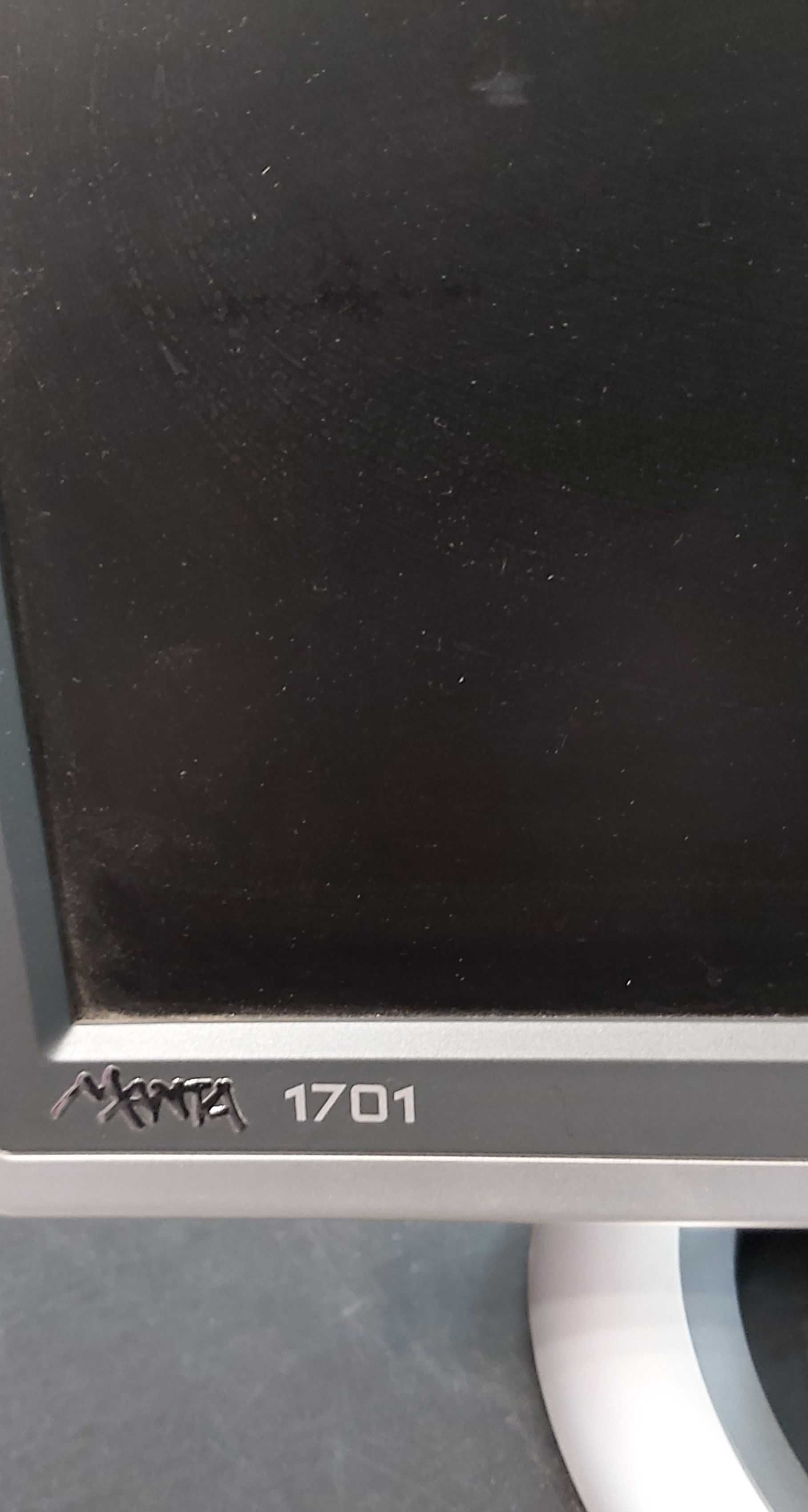 Monitor Manta 17"