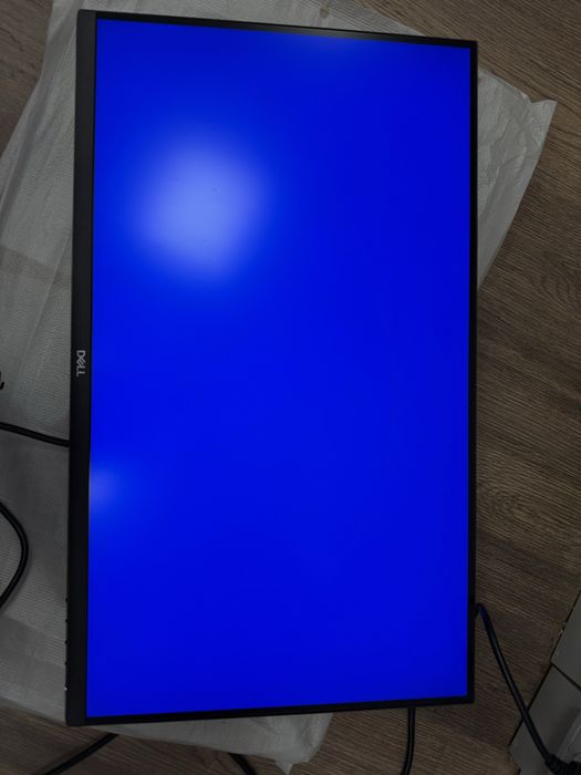 Монітор Dell S2722QC 4к 27 дюймів, зовсім не використовувовся