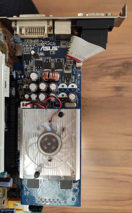 Zestaw Procesor Intel E6600 + Płyta ASUS P5VD2 + 2GB RAM DDR2