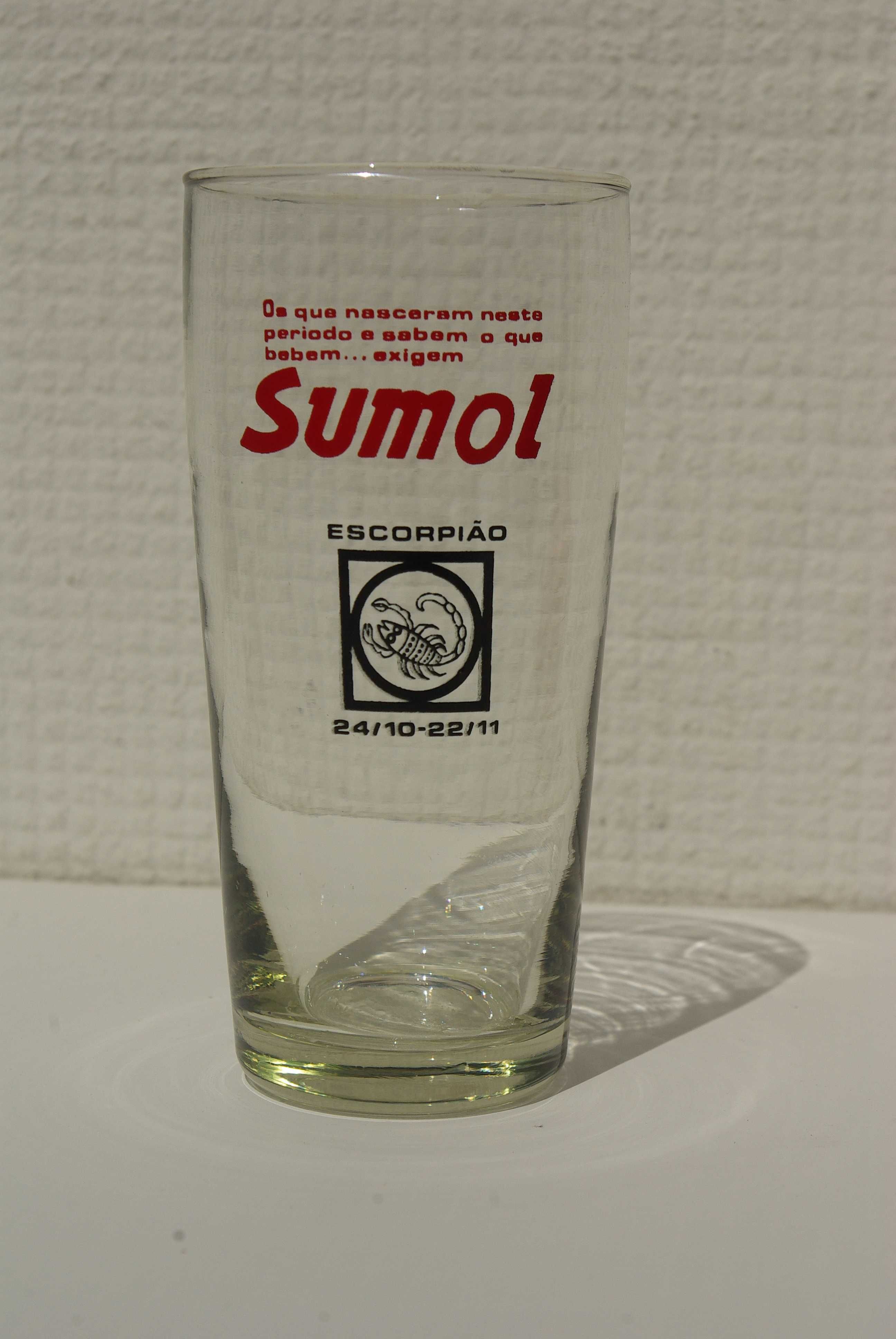 Copo antigo de refrigerante Sumol com signo Escorpião