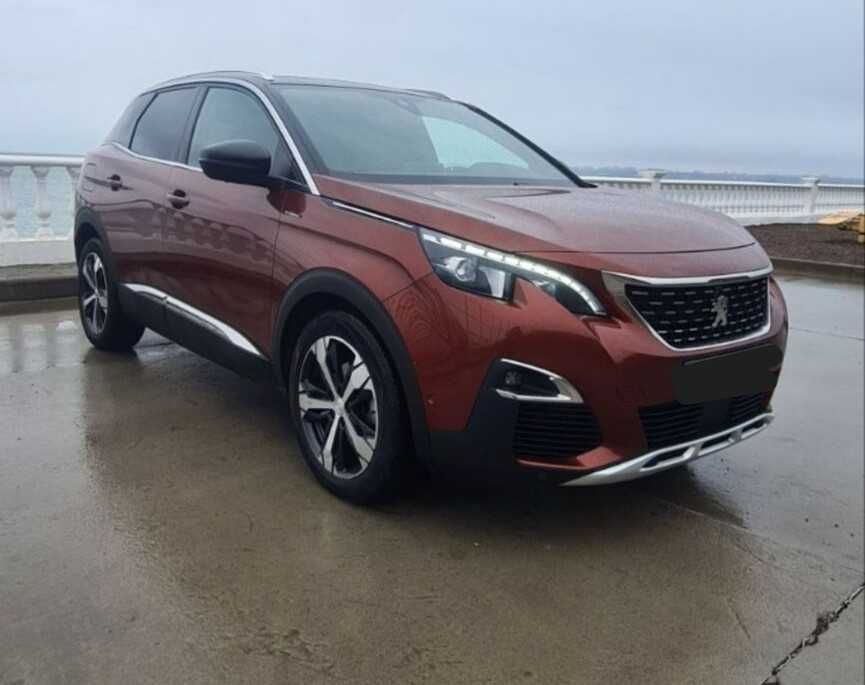 Продам машину Peugeot 3008 2017 року