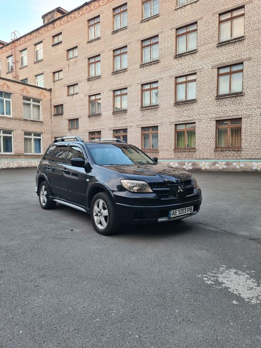 Mitsubishi outlander 2.4 avtomat
