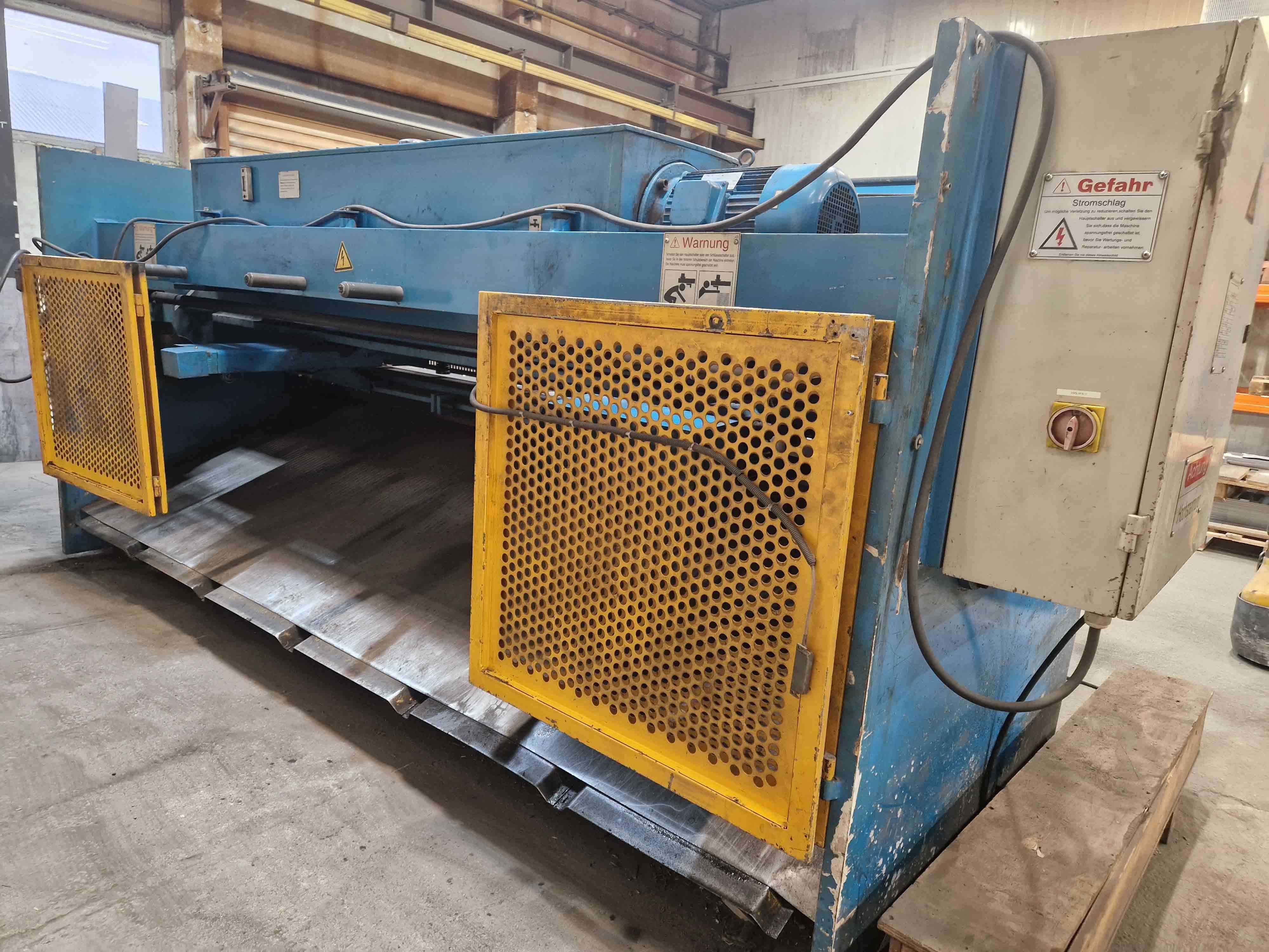 Nożyce gilotynowe - hydrauliczne - KNUTH KHT 3206 C