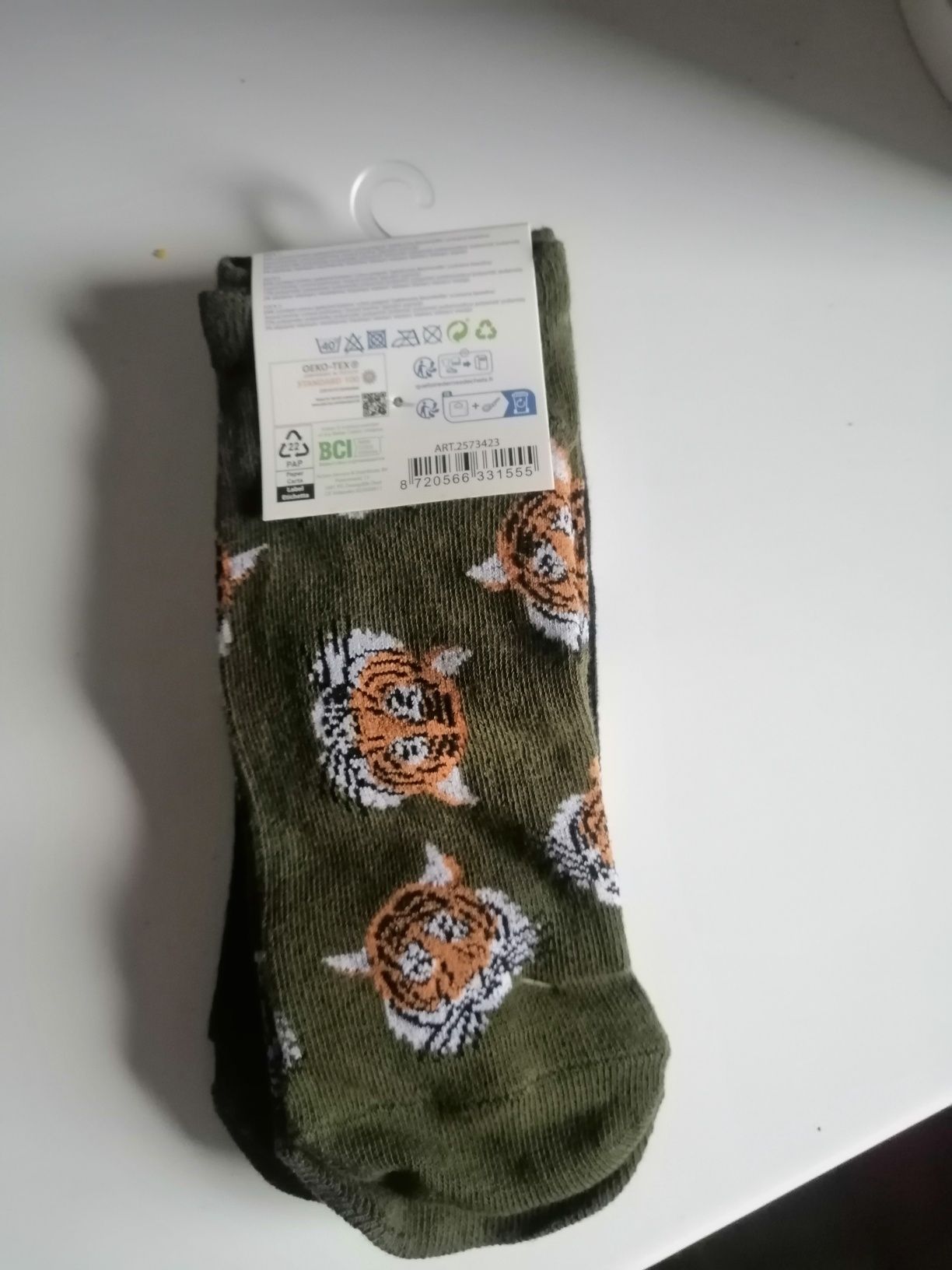Skarpetki chłopięce r. 31-34 *