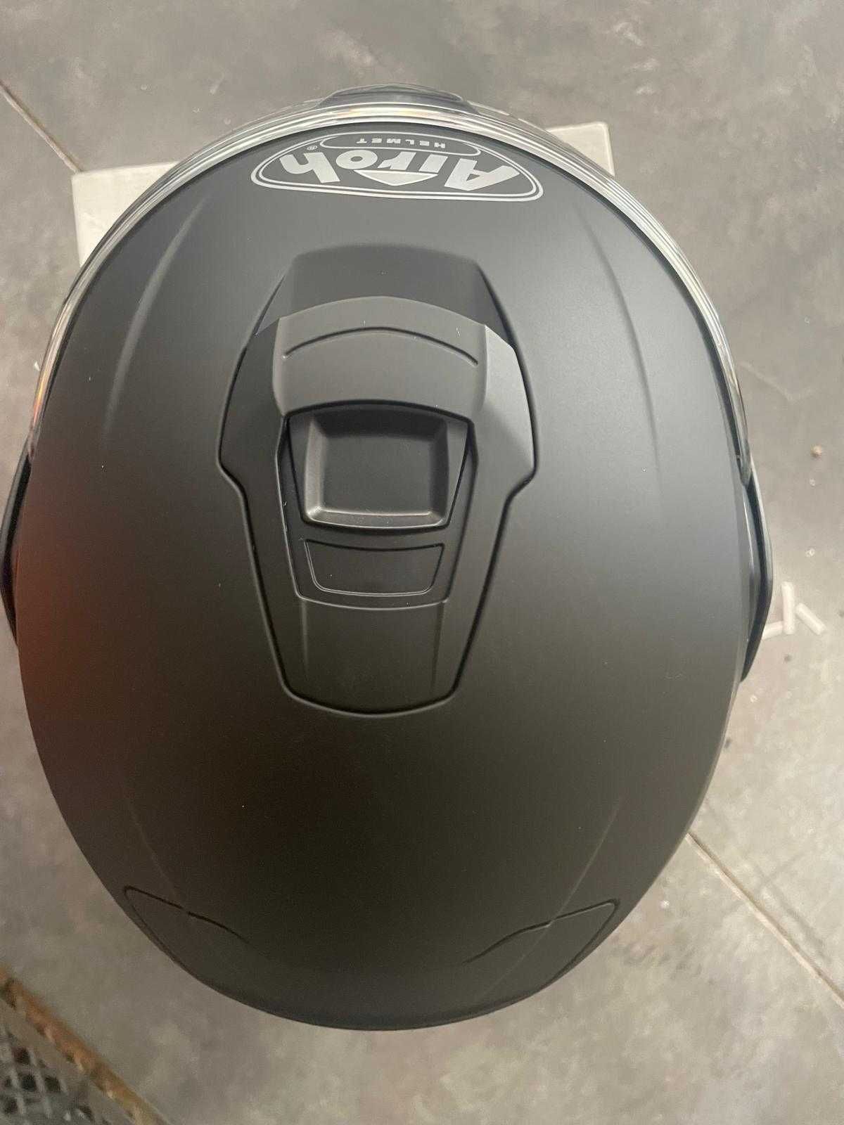 Capacete Airoh RE11 - Preto Fosco - Tamanho S