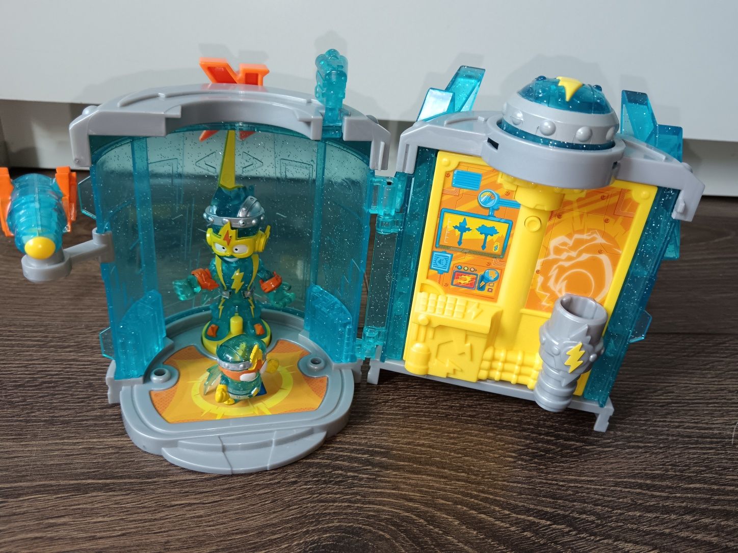 Superthings / super zings dekoder