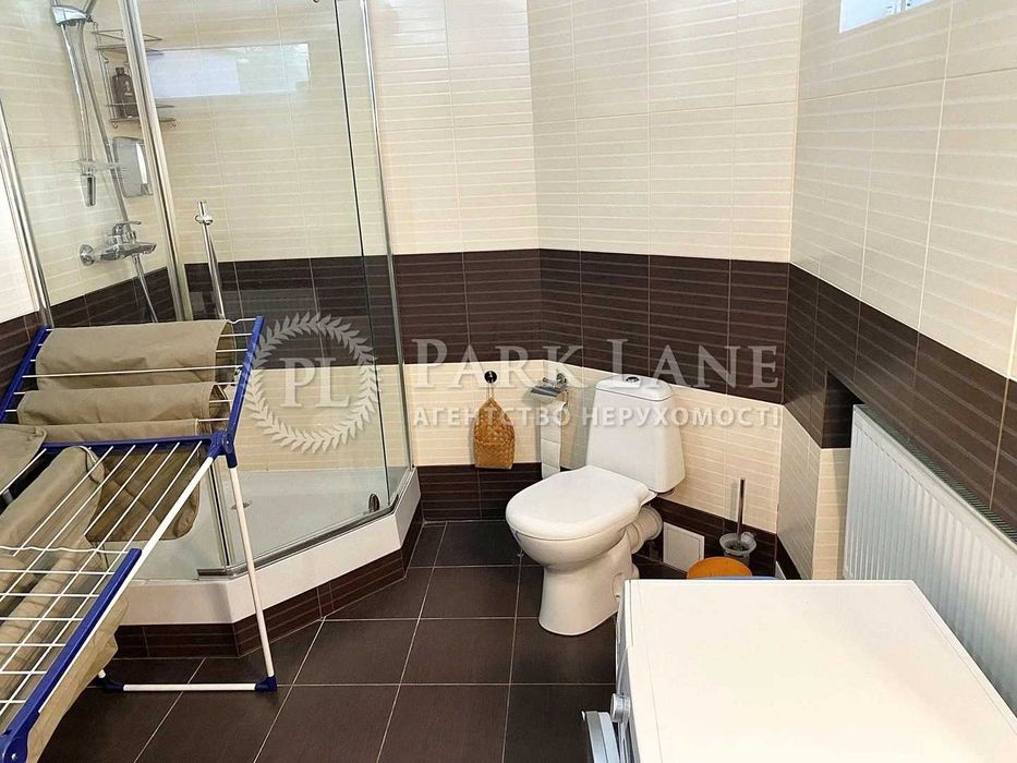 Оренда будинку з басейном. Козин. 4 спальні. 13 соток землі.